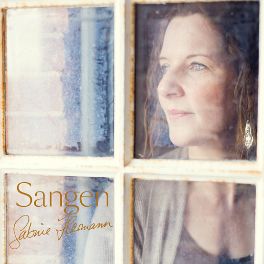 Sabine Hermann - Sangen